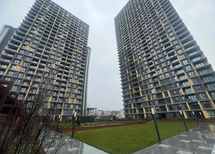Toya Next Residence